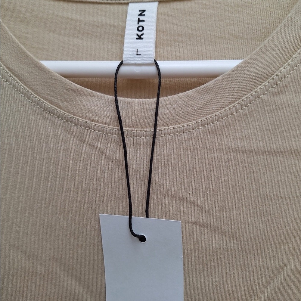 Kotn Beige T-Shirt - New with tags